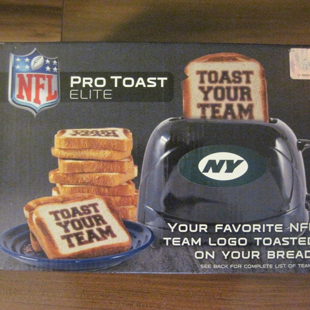 FLASH SALE: PANGEA BRANDS NEW YORK Jets PRO TOASTER Gift NEW IN BOX
